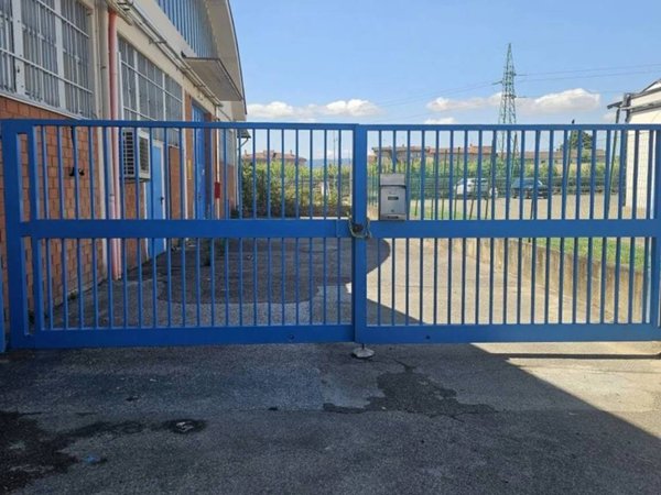locale commerciale in affitto a Montemurlo in zona Fornacelle