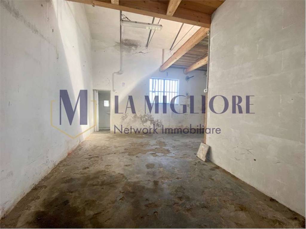 locale commerciale in affitto a Montemurlo in zona Bagnolo