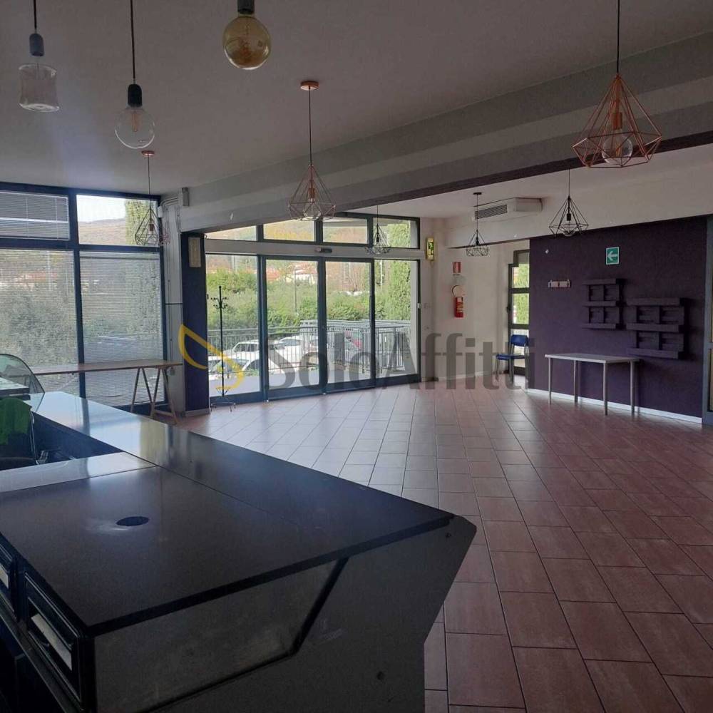 negozio in affitto a Montemurlo