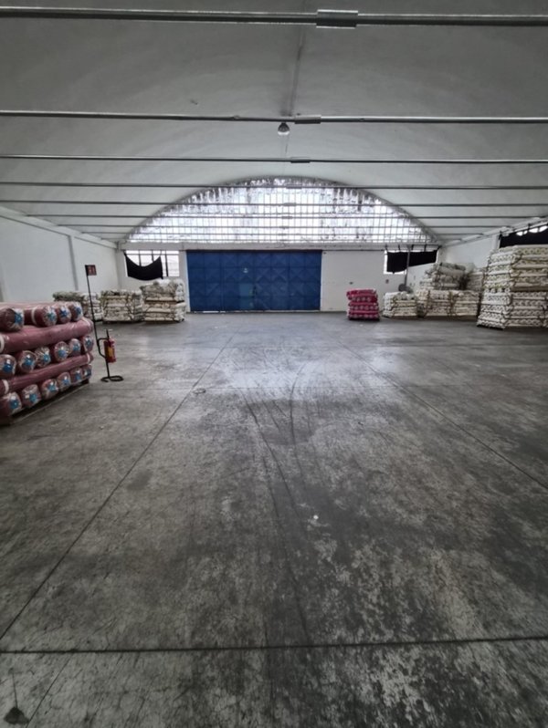 locale commerciale in affitto a Montemurlo in zona Ponte Bocci