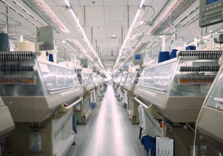 locale commerciale in affitto a Montemurlo in zona Ponte Bocci