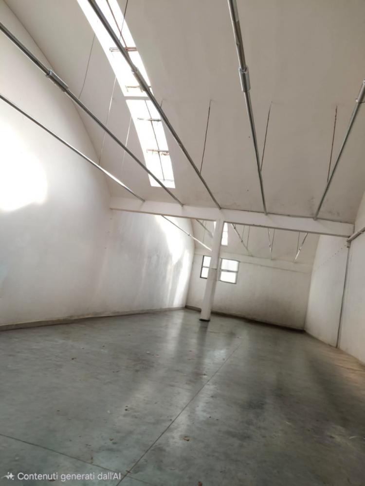 capannone in affitto a Montemurlo
