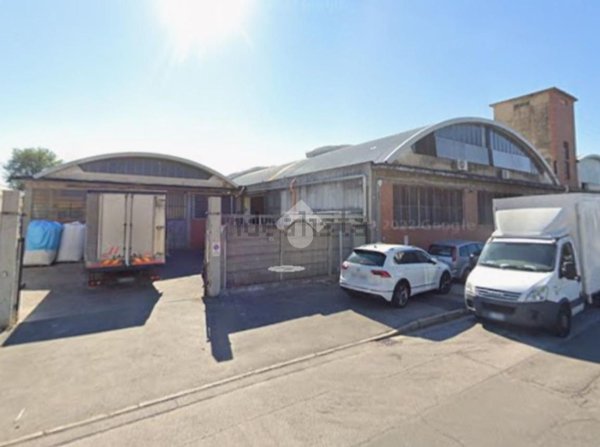 capannone in affitto a Montemurlo