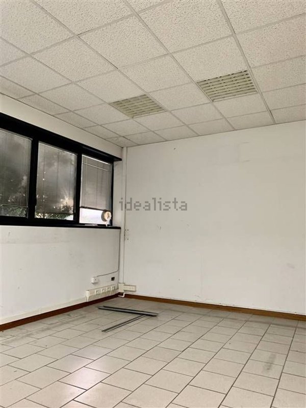 capannone in affitto a Montemurlo