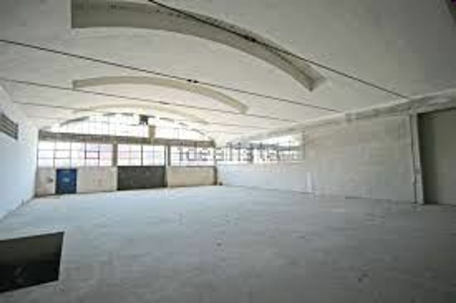 capannone in affitto a Montemurlo