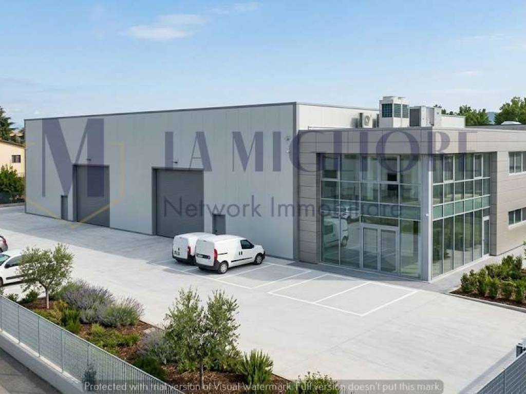 locale commerciale in affitto a Montemurlo
