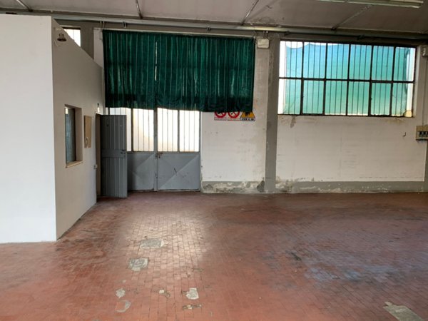 locale commerciale in affitto a Montemurlo in zona Bagnolo
