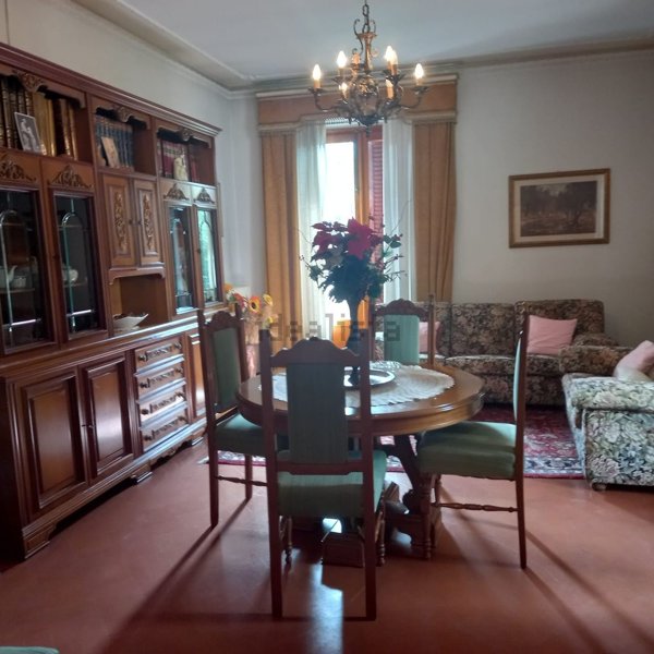 casa indipendente in affitto a Poggio a Caiano