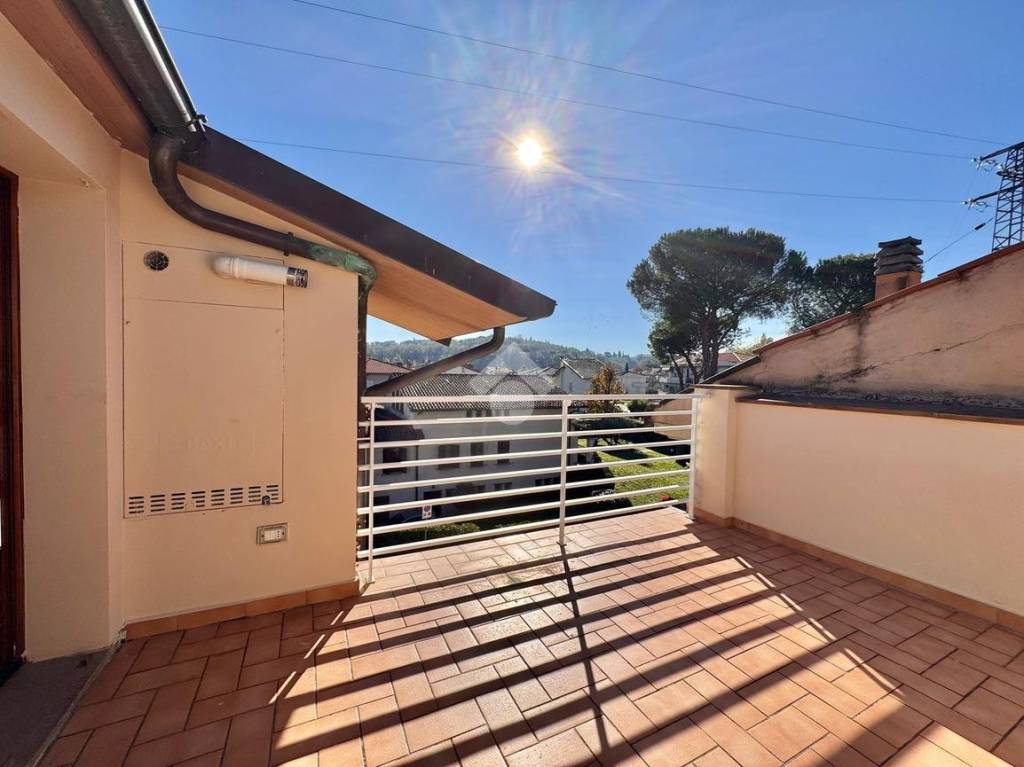 appartamento in affitto a Poggio a Caiano in zona Poggetto