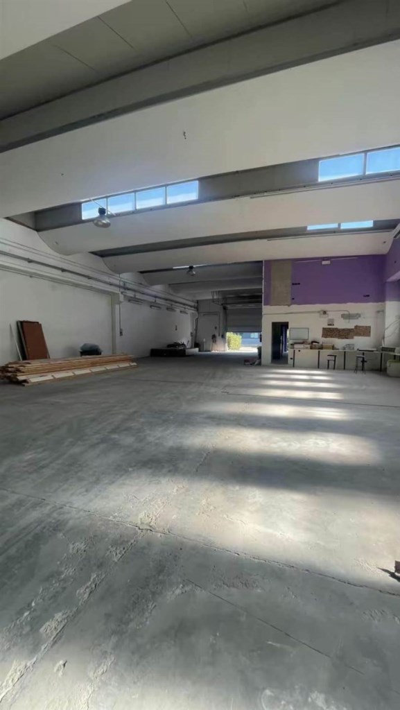 locale commerciale in affitto a Poggio a Caiano in zona Poggetto