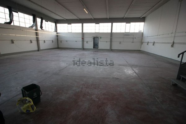 locale di sgombero in affitto a Poggio a Caiano