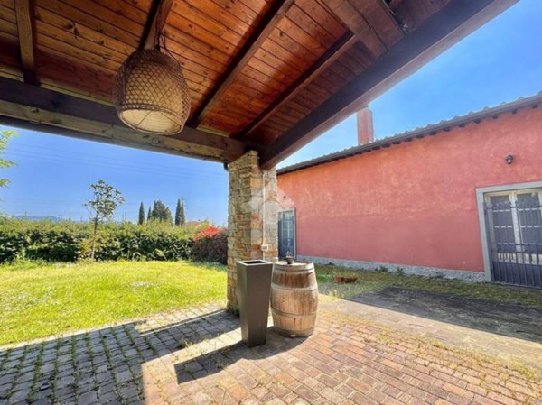 casa indipendente in affitto a Poggio a Caiano in zona Santa Cristina in Pilli