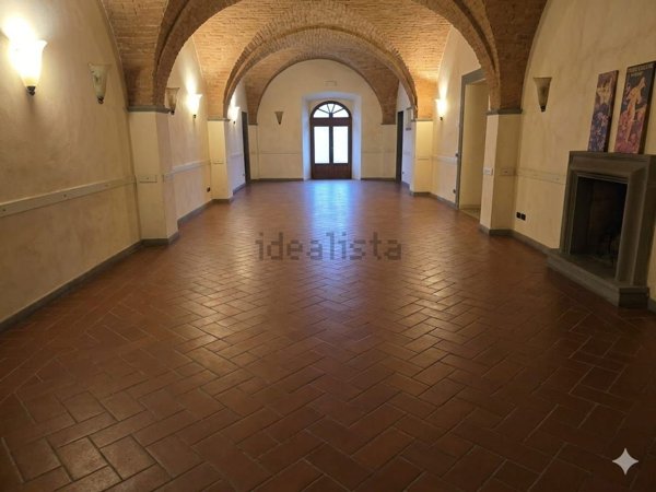 locale commerciale in affitto a Poggio a Caiano in zona Poggetto