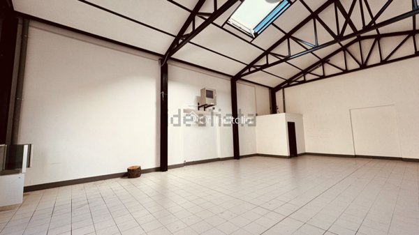 casa indipendente in affitto a Prato