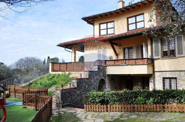 casa indipendente in affitto a Prato in zona Fontanelle