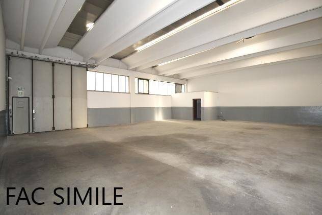 locale commerciale in affitto a Prato in zona Le Badie