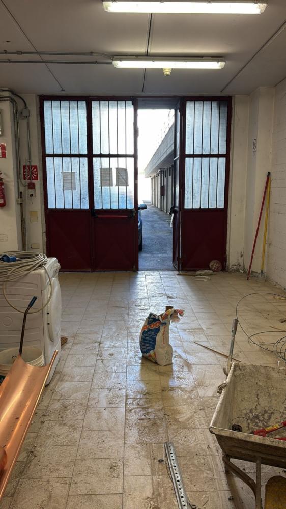 capannone in affitto a Prato