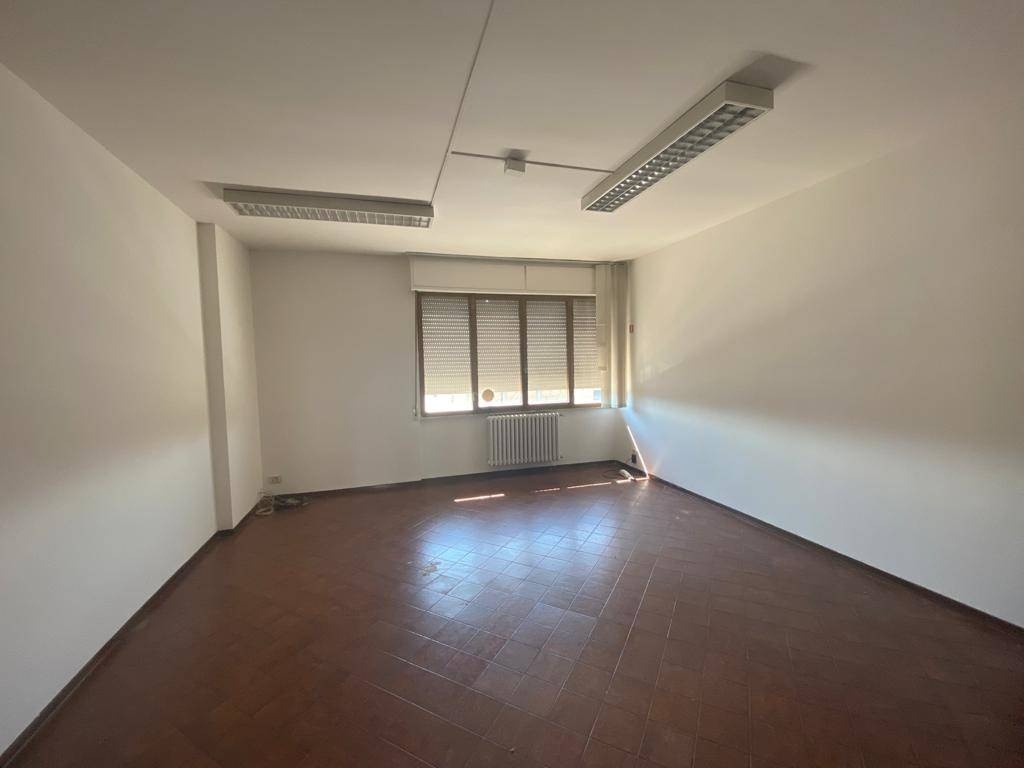ufficio in affitto a Prato