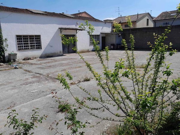 ufficio in affitto a Prato in zona San Giusto