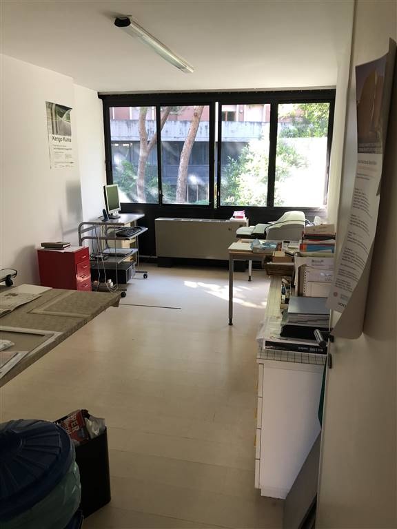 ufficio in affitto a Prato in zona Ponzano