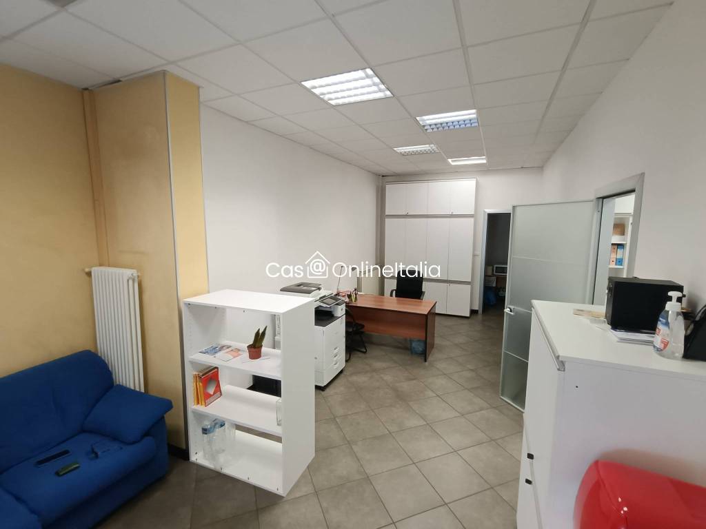 ufficio in affitto a Prato in zona Cafaggio