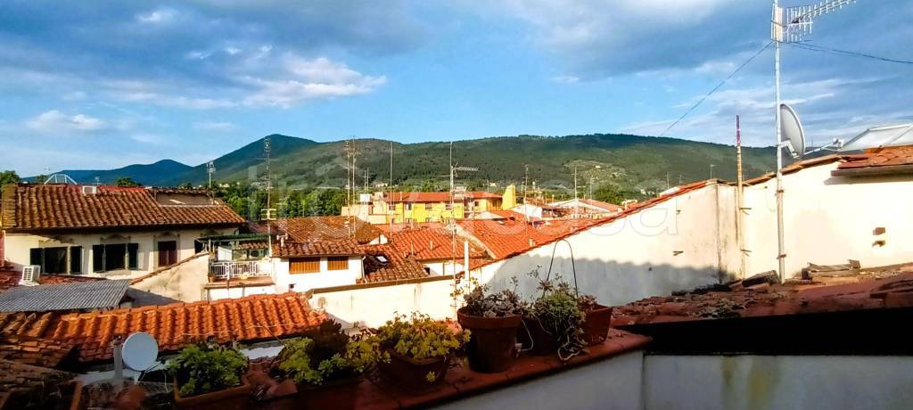 appartamento in affitto a Prato