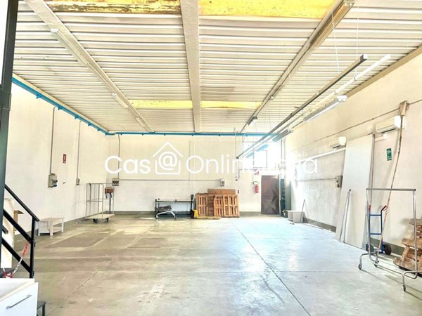 casa indipendente in affitto a Prato in zona Paperino