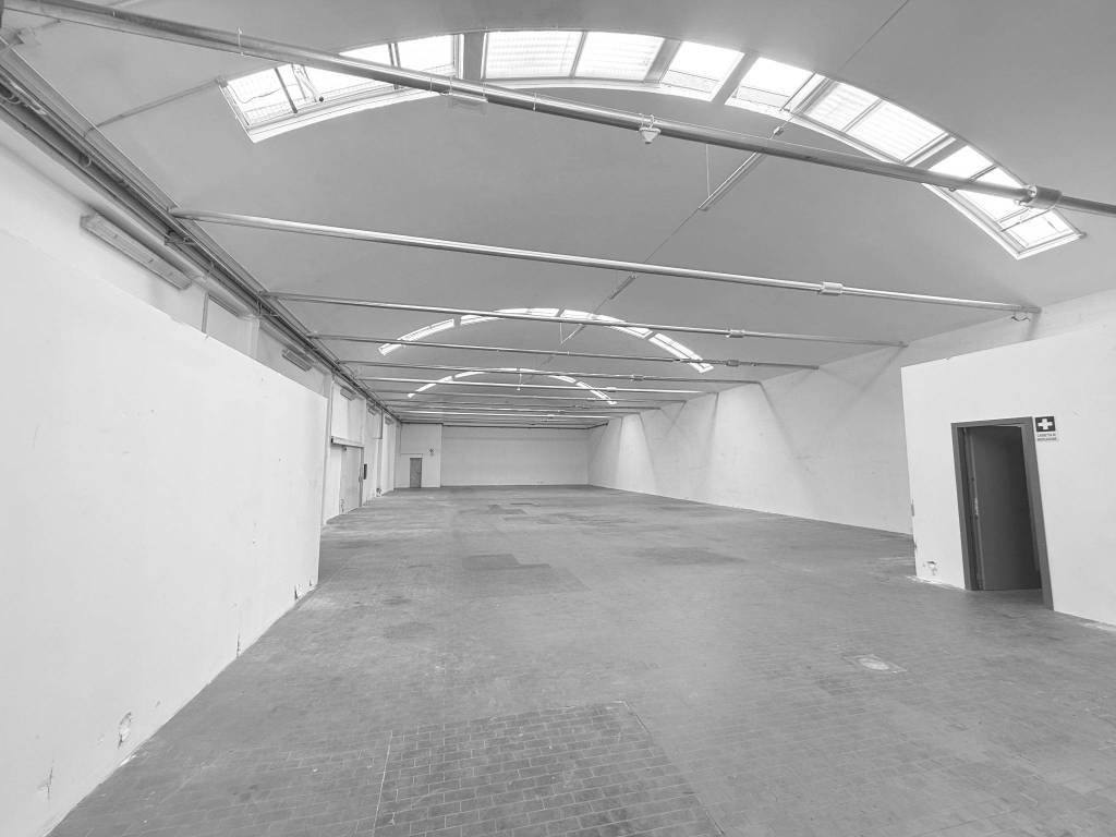 locale commerciale in affitto a Prato in zona Tavola