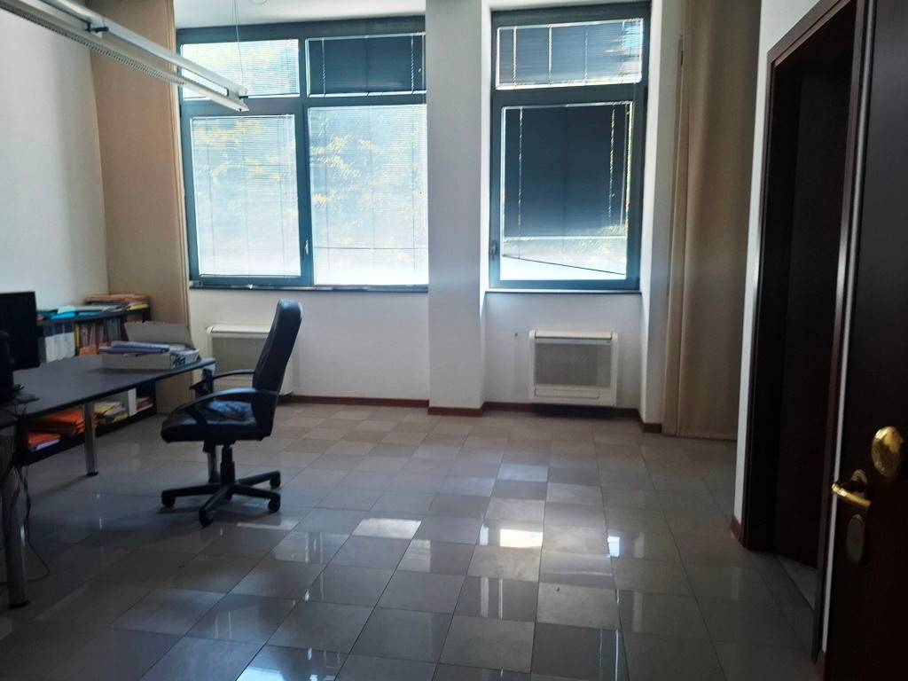 ufficio in affitto a Prato