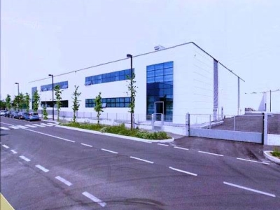 locale commerciale in affitto a Prato in zona Paperino