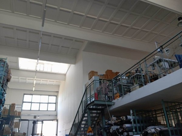 locale commerciale in affitto a Prato in zona Vergaio