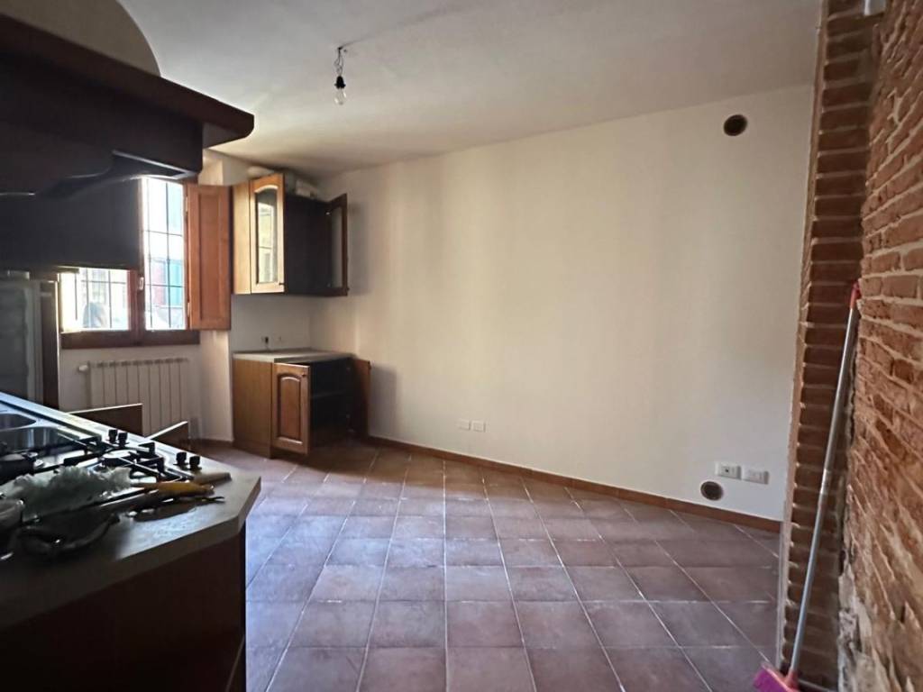 appartamento in affitto a Prato in zona Tavola