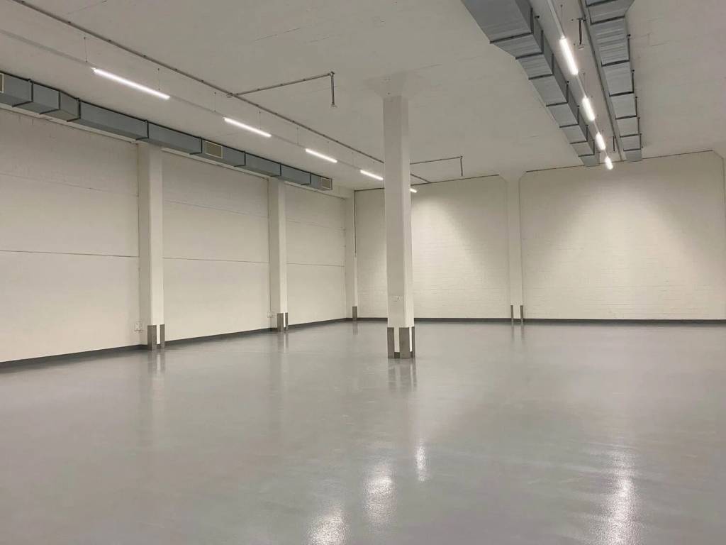 negozio in affitto a Prato in zona Grignano