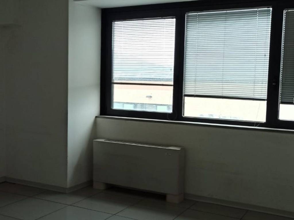 ufficio in affitto a Prato in zona Cafaggio