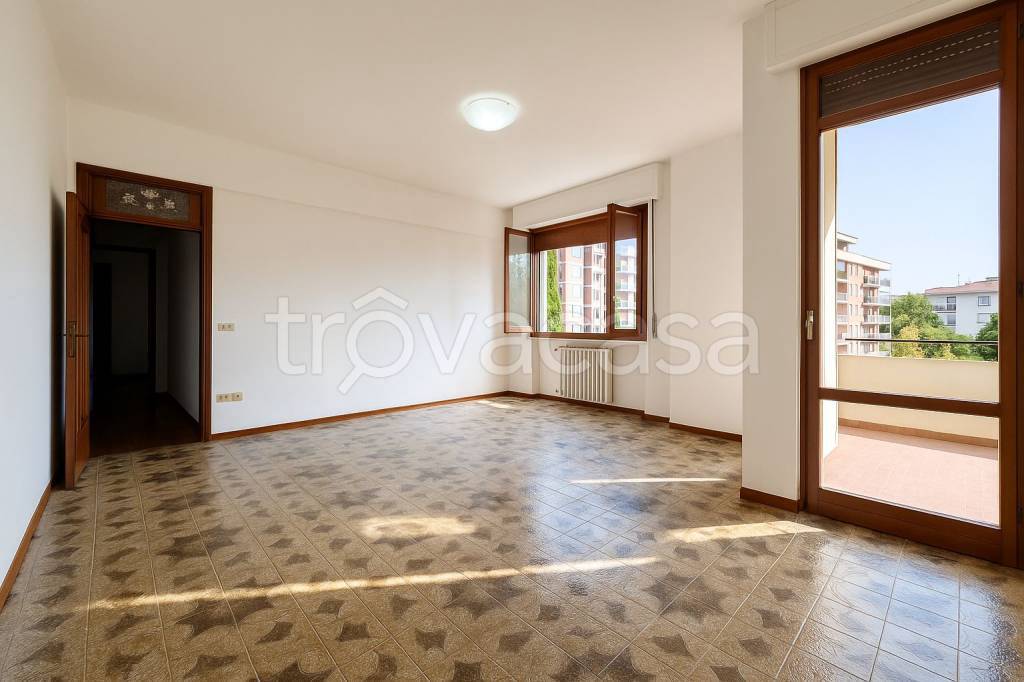 appartamento in affitto a Prato in zona La Querce