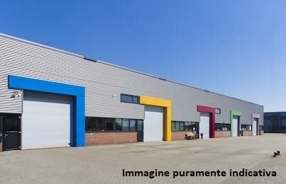 locale commerciale in affitto a Prato in zona Paperino