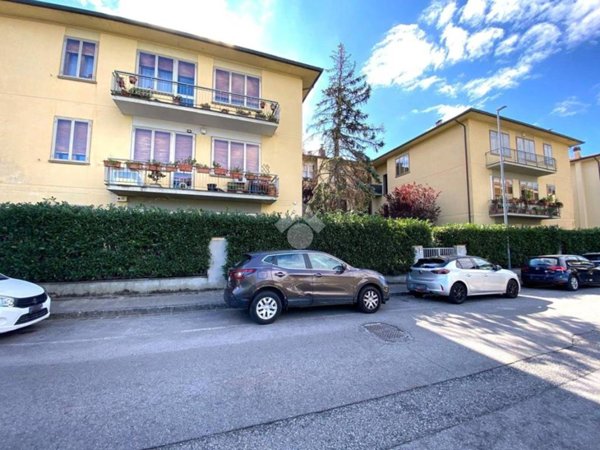 appartamento in affitto a Prato in zona Carteano