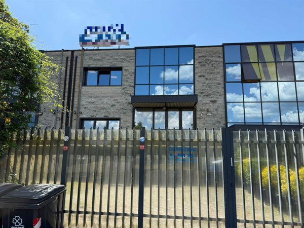 locale commerciale in affitto a Prato in zona Tobbiana