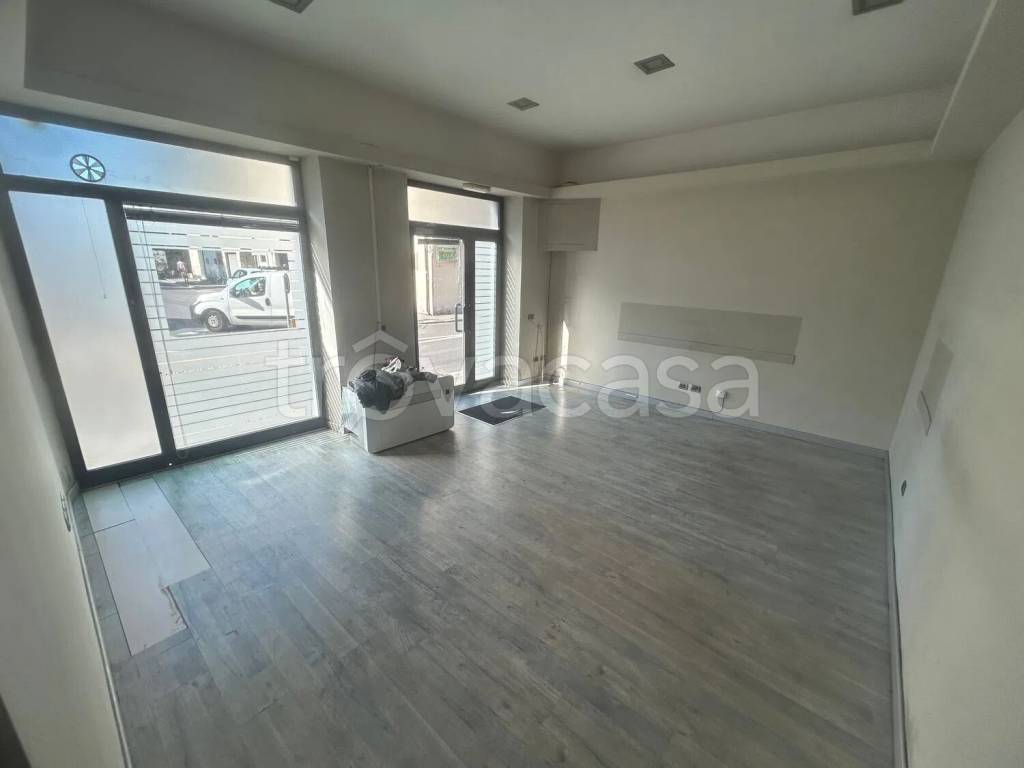 ufficio in affitto a Prato in zona Grignano