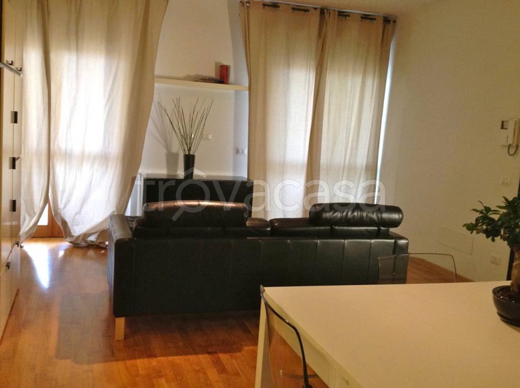 appartamento in affitto a Prato in zona Grignano