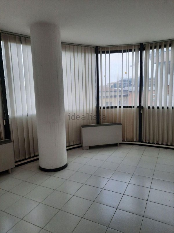 ufficio in affitto a Prato