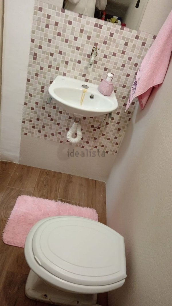 ufficio in affitto a Prato in zona Galciana