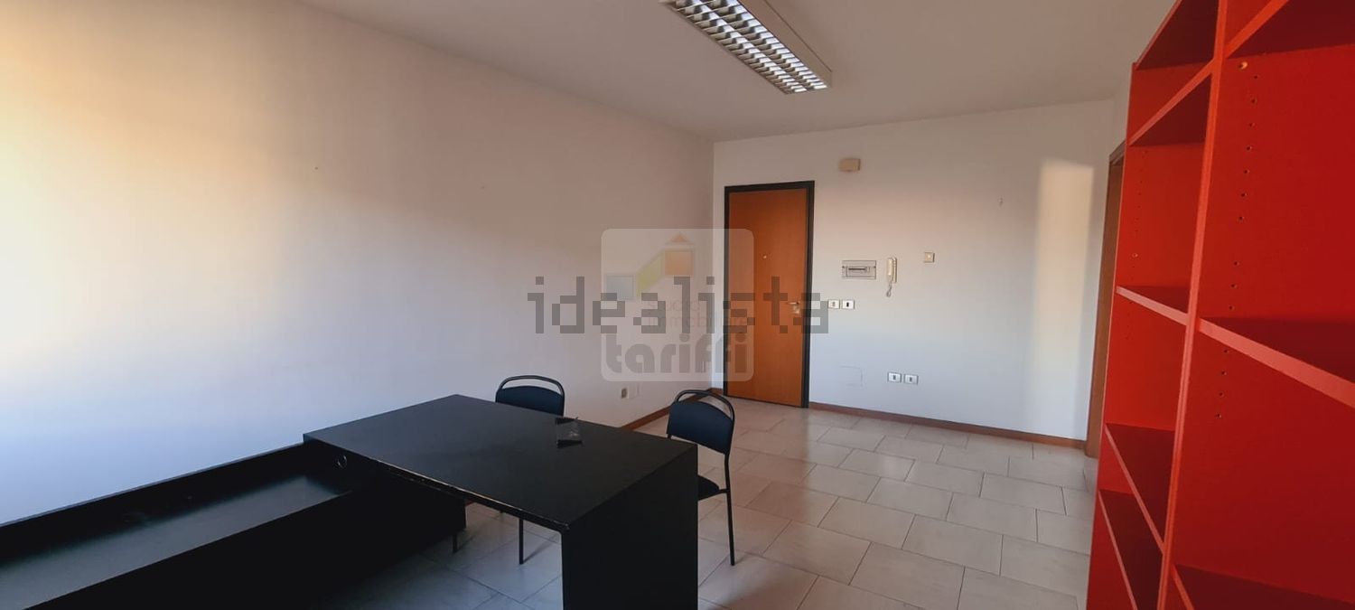 ufficio in affitto a Prato
