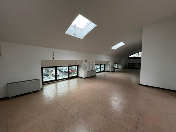 ufficio in affitto a Prato