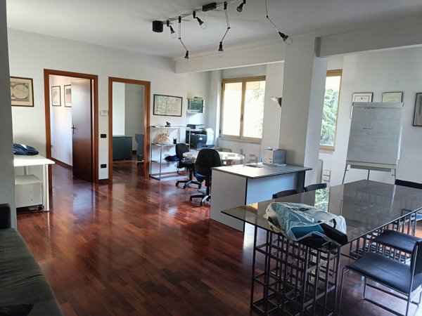 ufficio in affitto a Prato