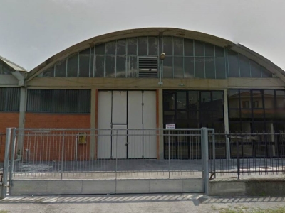 capannone in affitto a Prato in zona Paperino