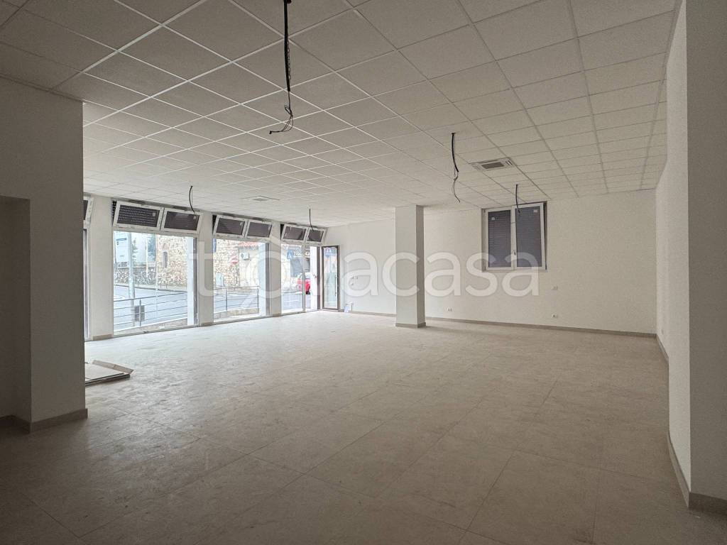 ufficio in affitto a Prato in zona San Martino