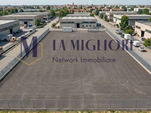 terreno edificabile in affitto a Prato