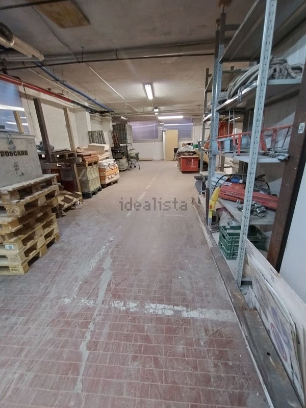 locale di sgombero in affitto a Prato