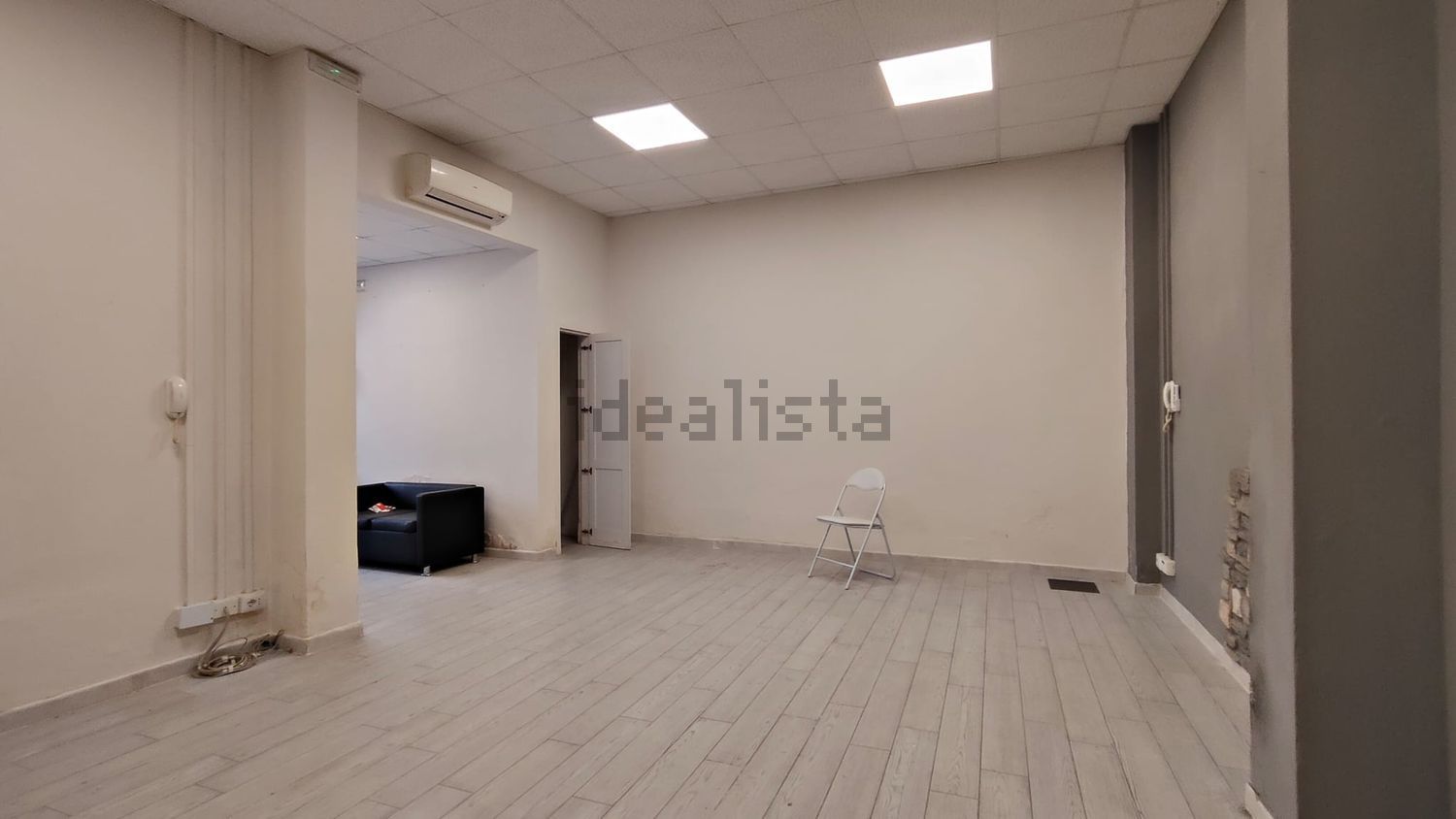 ufficio in affitto a Prato in zona Iolo